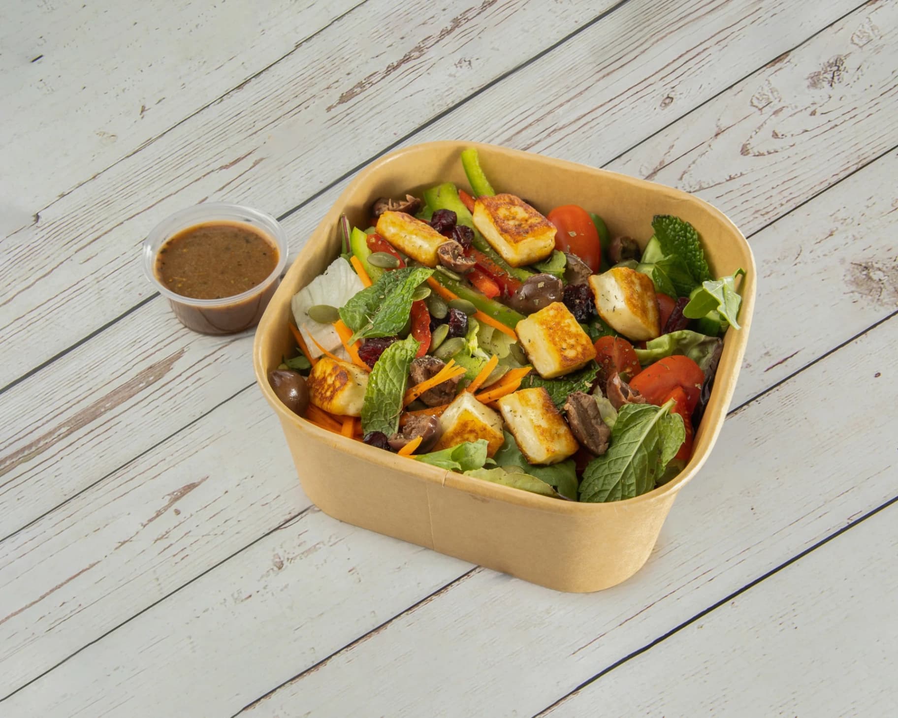 Grilled Halloumi Salad