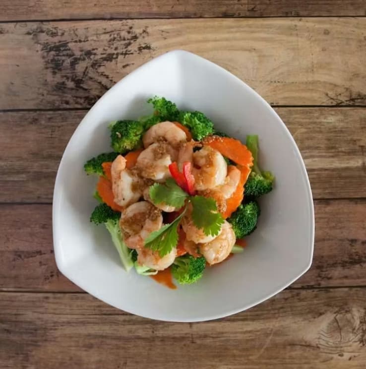 Black Pepper Garlic Prawns