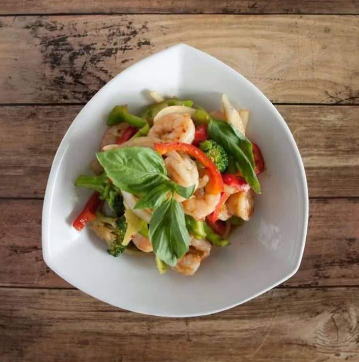 Thai Basil Prawns Stir-fry