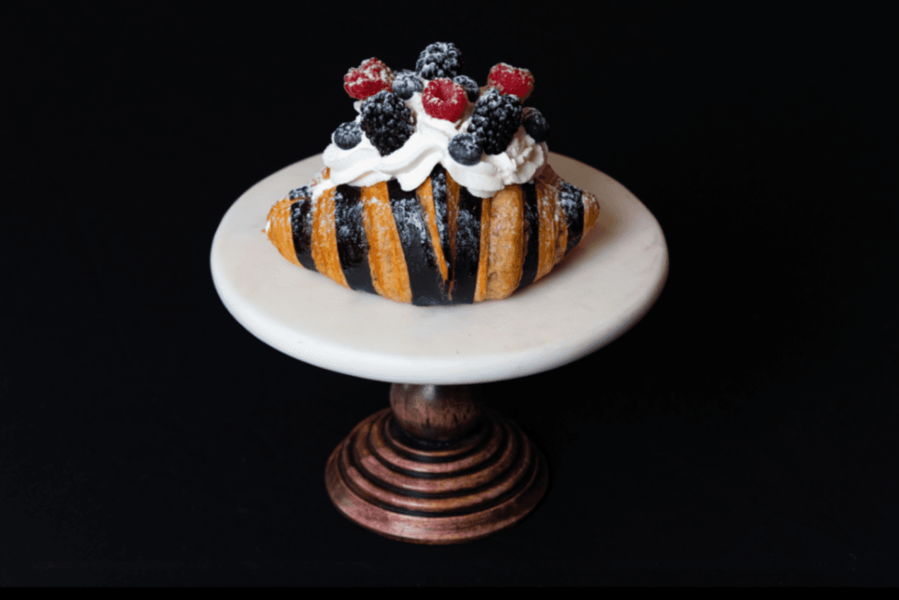 Mixed Berry Forest Croissant Box