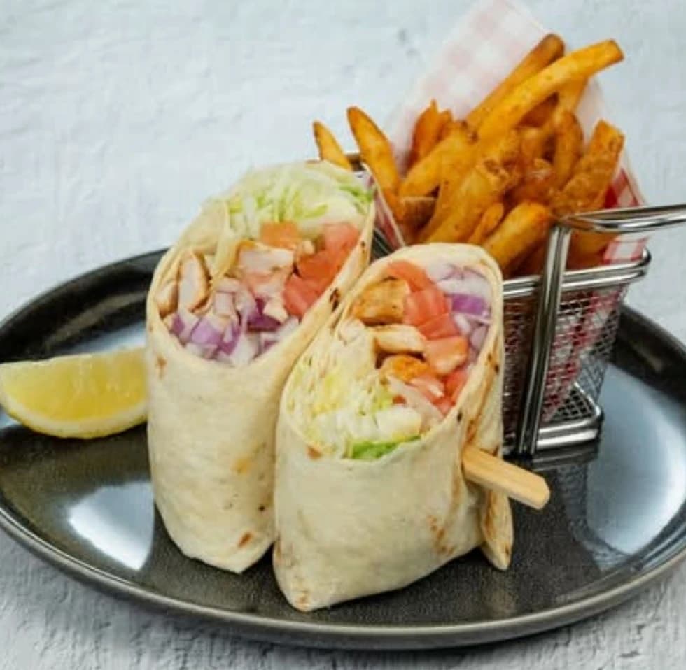 Chicken Wrap +1 Regular Side